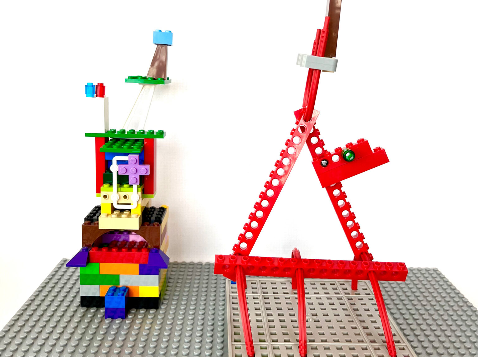 In the play activities, we build towers. In some activities, we build according to instructions and in others we build something that the child likes. The three variations are inspiration to get started with building towers in a solo play sessions.